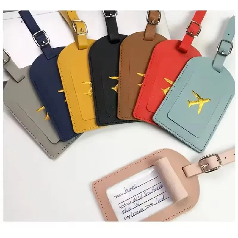 Étiquette de bagage en cuir motif avion avec porte-adresse