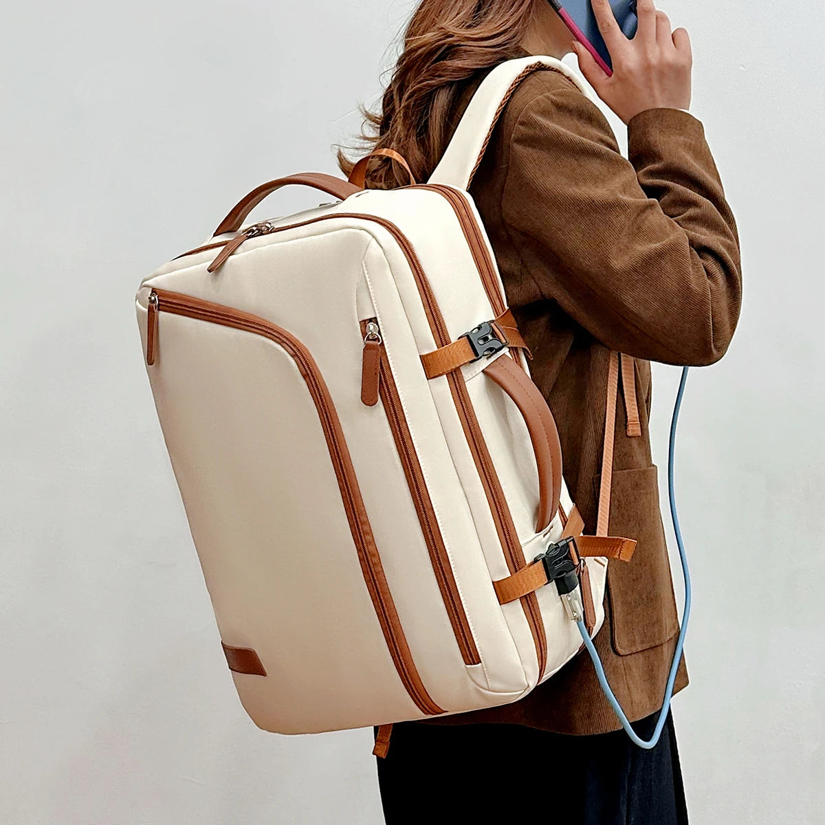 Sac À Dos Ordinateur En Nylon Beige À Fermeture Zippée