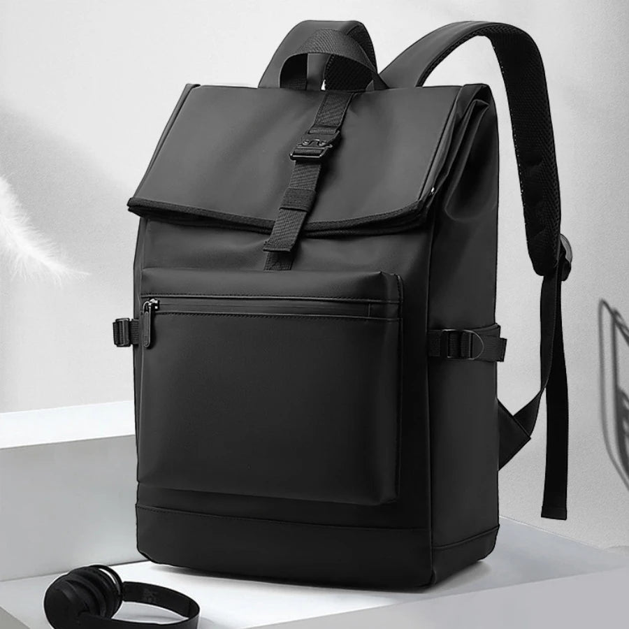 Sac À Dos 20-35 L À Rabat Et Poche Frontale Zippée Noir