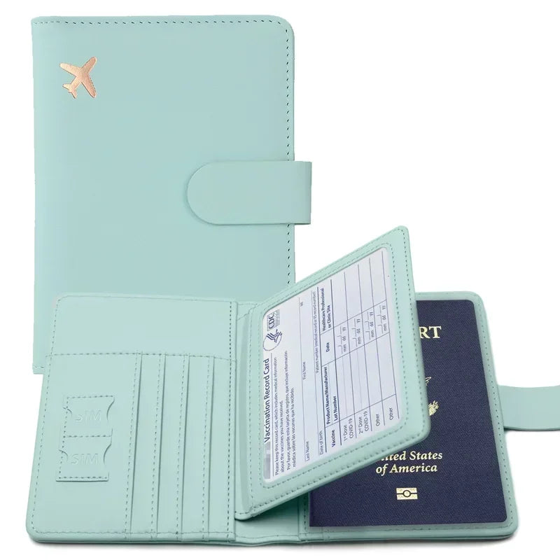 Porte-passeport vert sauge en PU avec fentes pour cartes