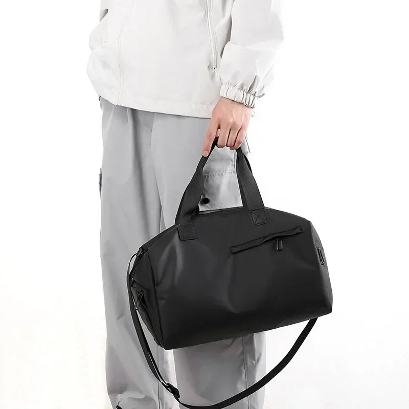 Sac de sport noir imperméable avec séparation sec et humide