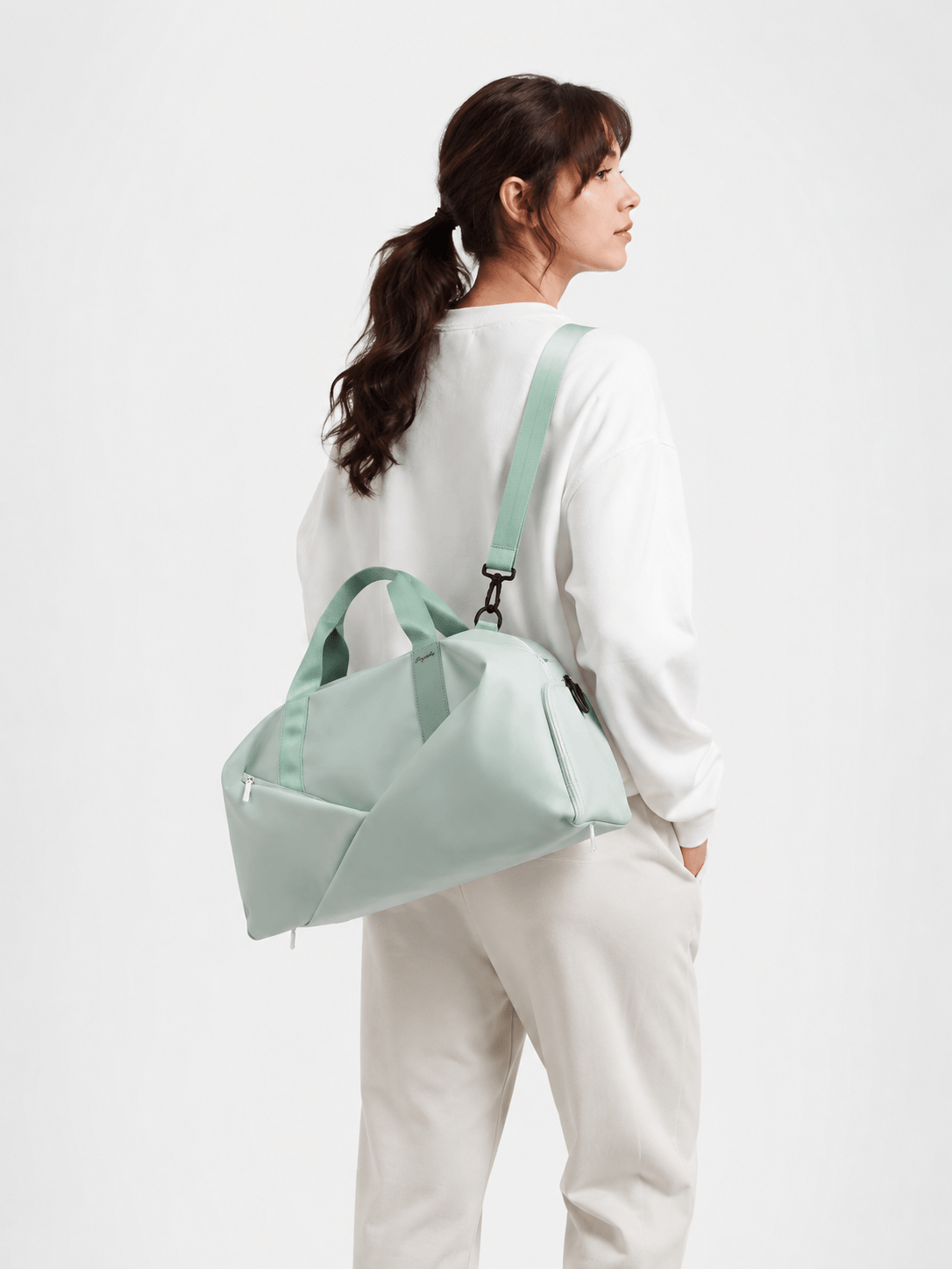 Sackovia Sac de sport femme vert menthe en nylon, compartiment sec et humide